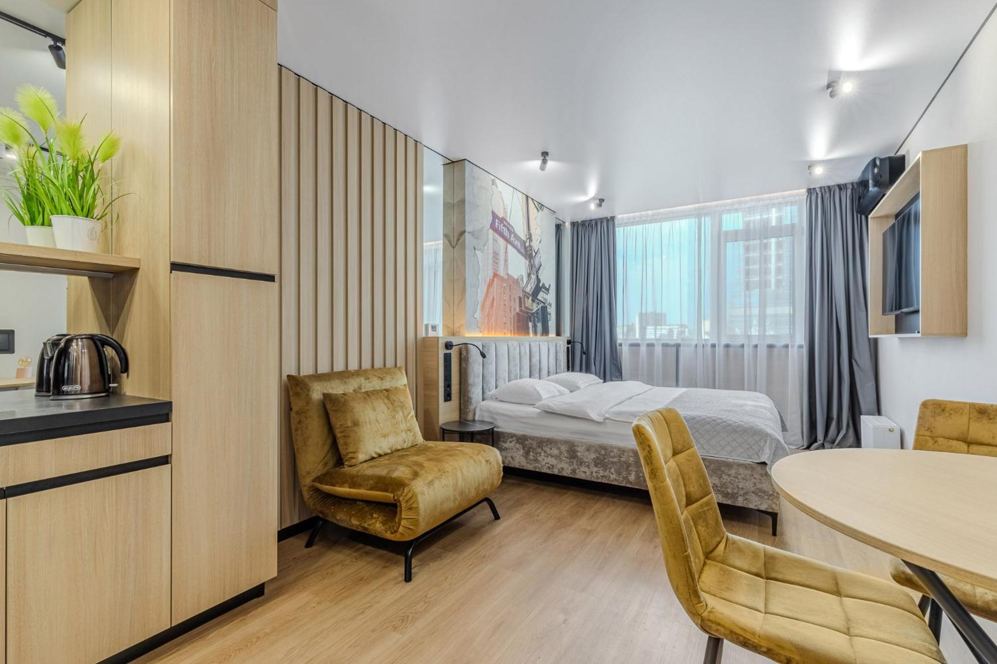 Manhattan High Line Aparthotel Kyiv
